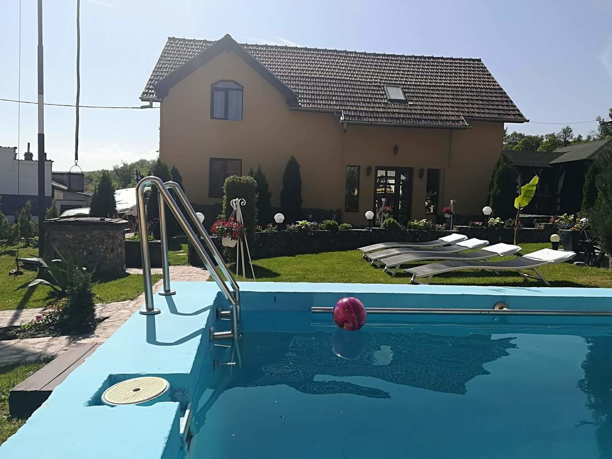 Casa De Vacanta Silvia Vărmaga Eksteriør billede