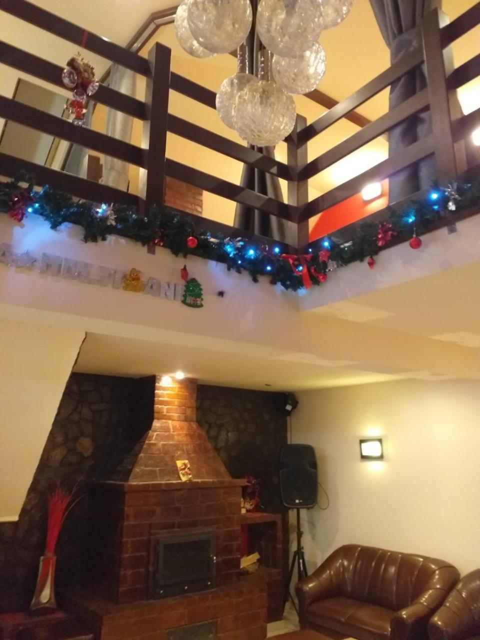 Casa De Vacanta Silvia Vărmaga Eksteriør billede